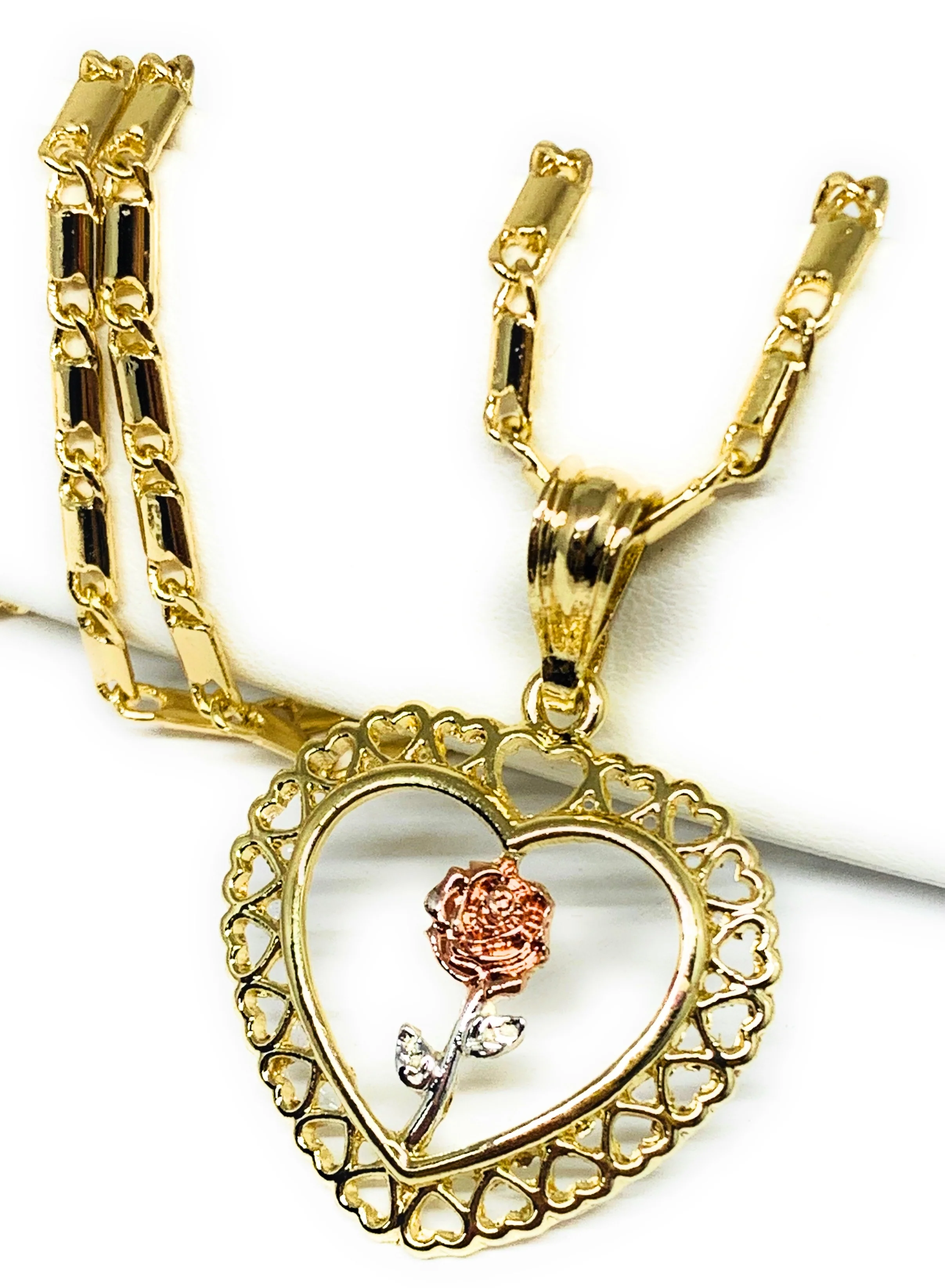 Gold Plated Rose Pendant Necklace Chain 24” Flor Pendant - Image 3