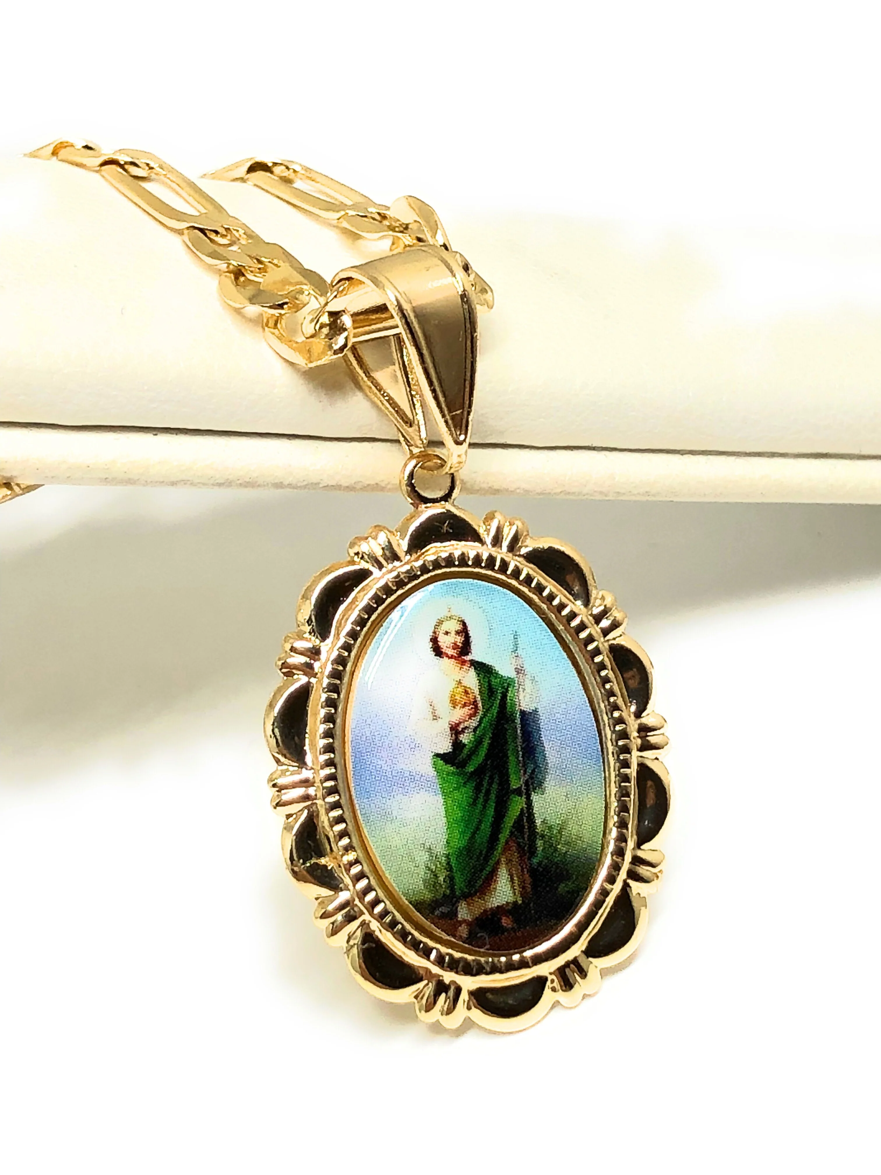 Gold Plated Saint Jude Pendant Necklace Figaro 24" San Judas Tadeo Medalla Oro Laminado - Image 2