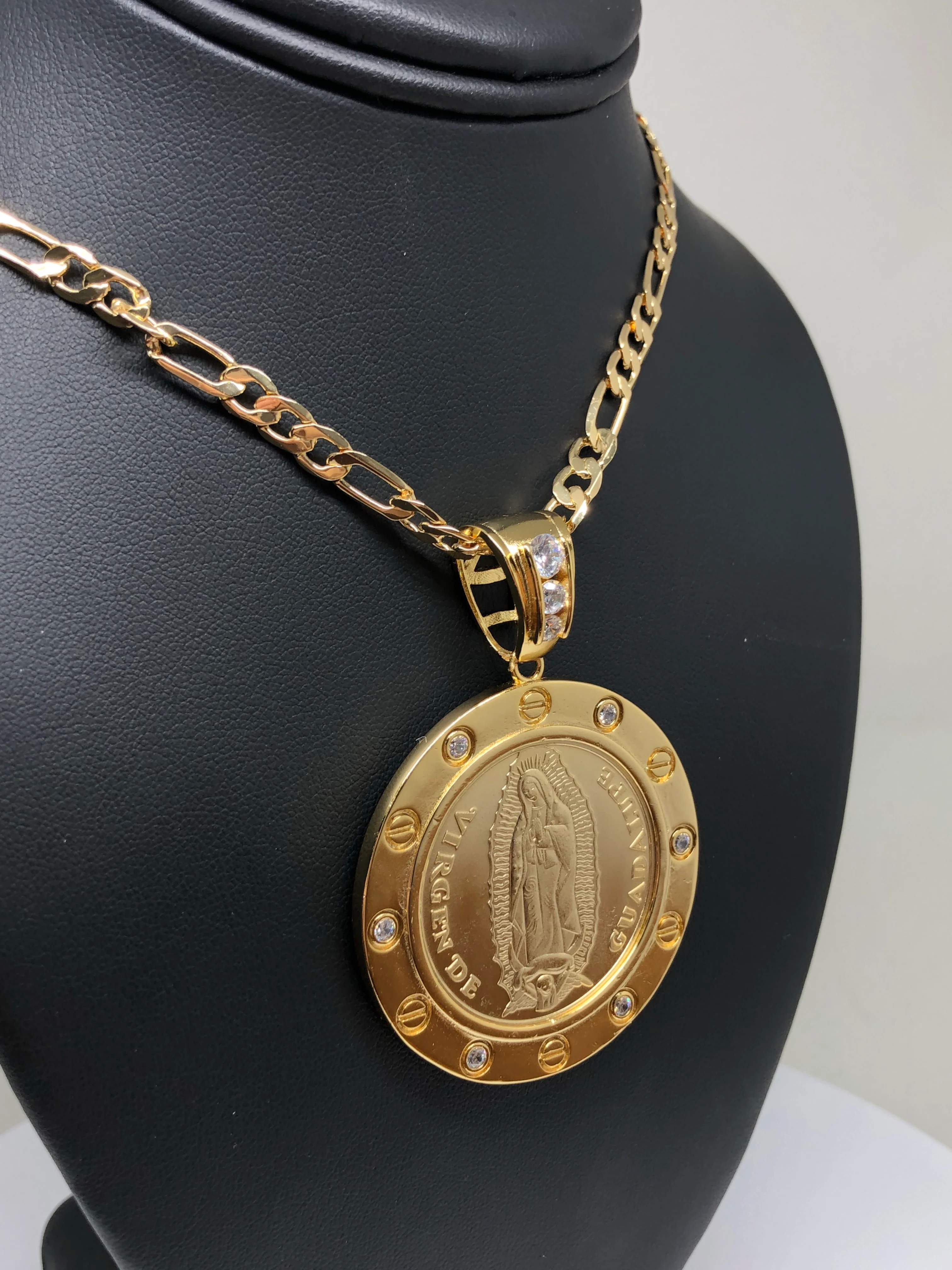 Gold Plated Saint Jude Pendant Necklace Figaro 26" San Judas Tadeo Virgen Centenario Medalla Oro Laminado - Image 4