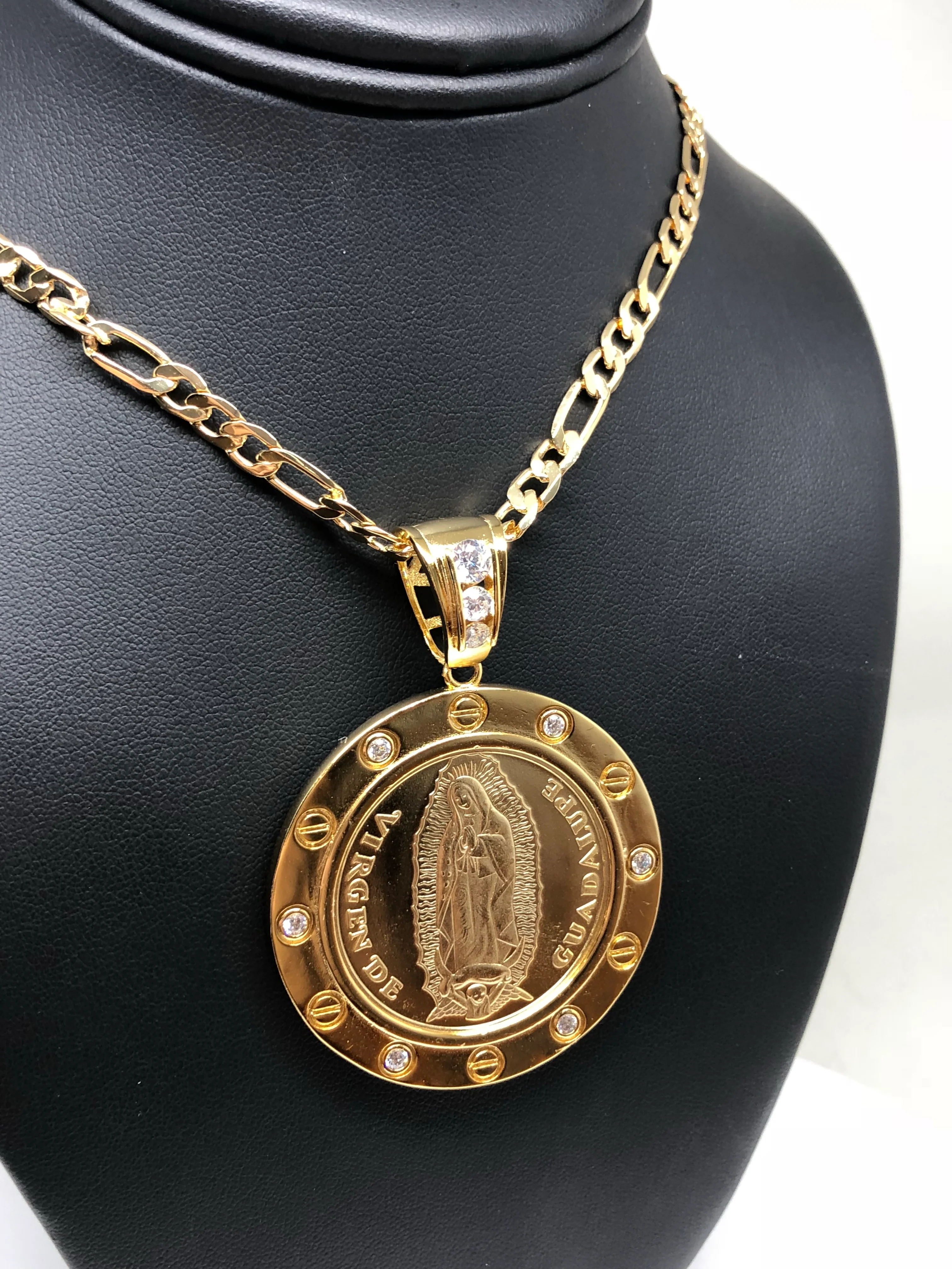 Gold Plated Saint Jude Pendant Necklace Figaro 26" San Judas Tadeo Virgen Centenario Medalla Oro Laminado - Image 9