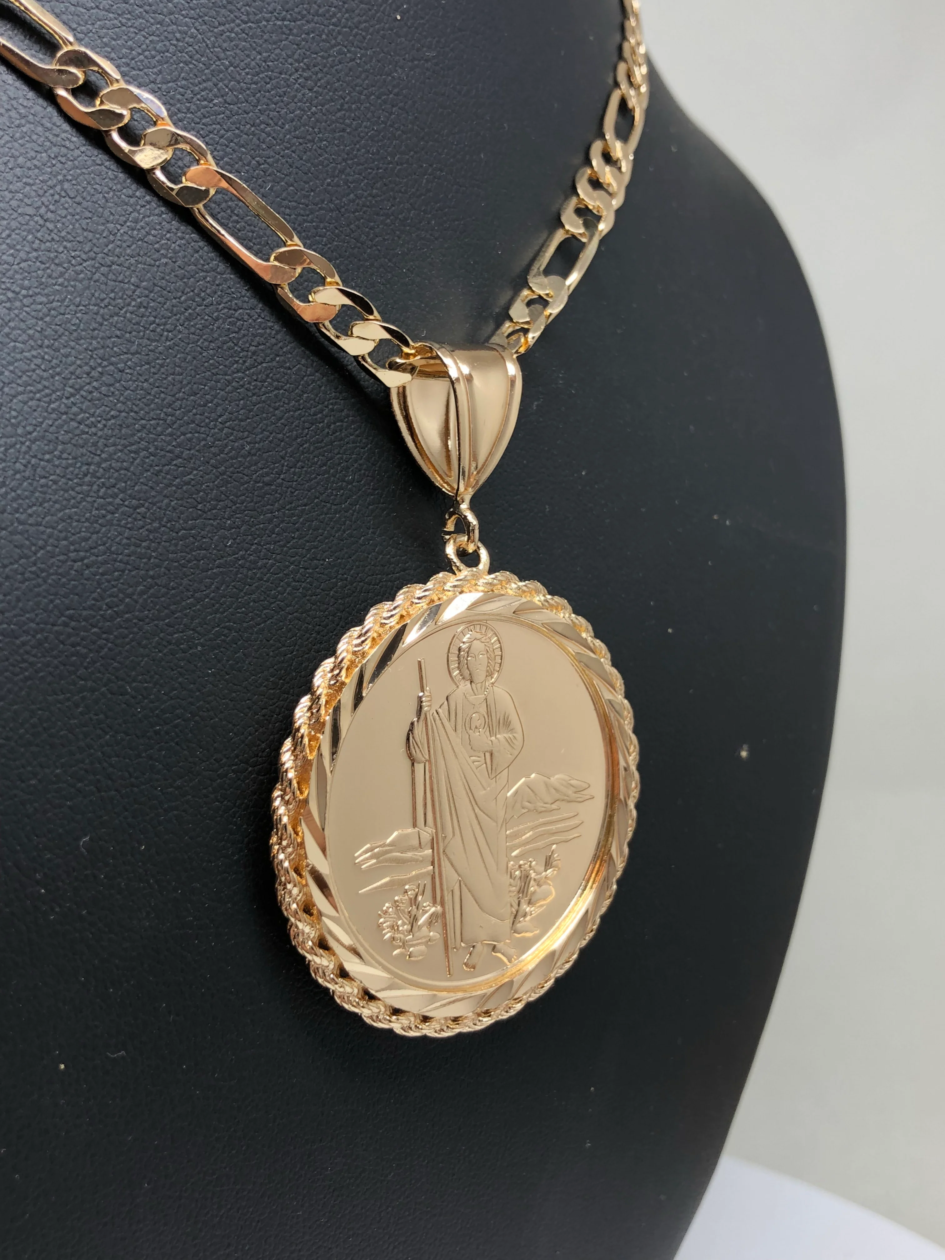 Gold Plated Saint Jude Pendant Necklace Figaro 26" San Judas Tadeo Virgen Centenario Medalla Oro Laminado - Image 6