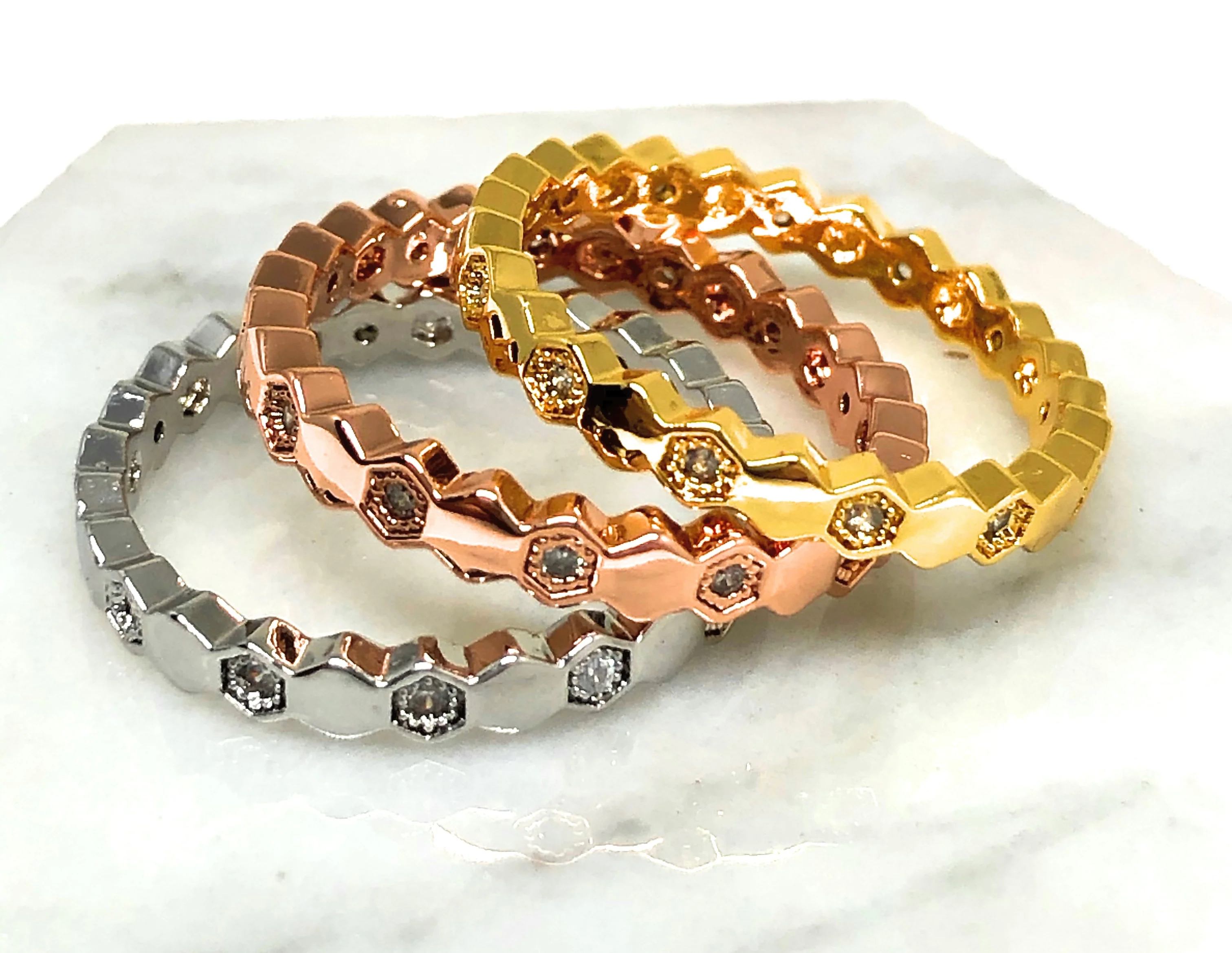 Gold Plated Stacked Tri-Color Three Ring Set Anillo - Image 3