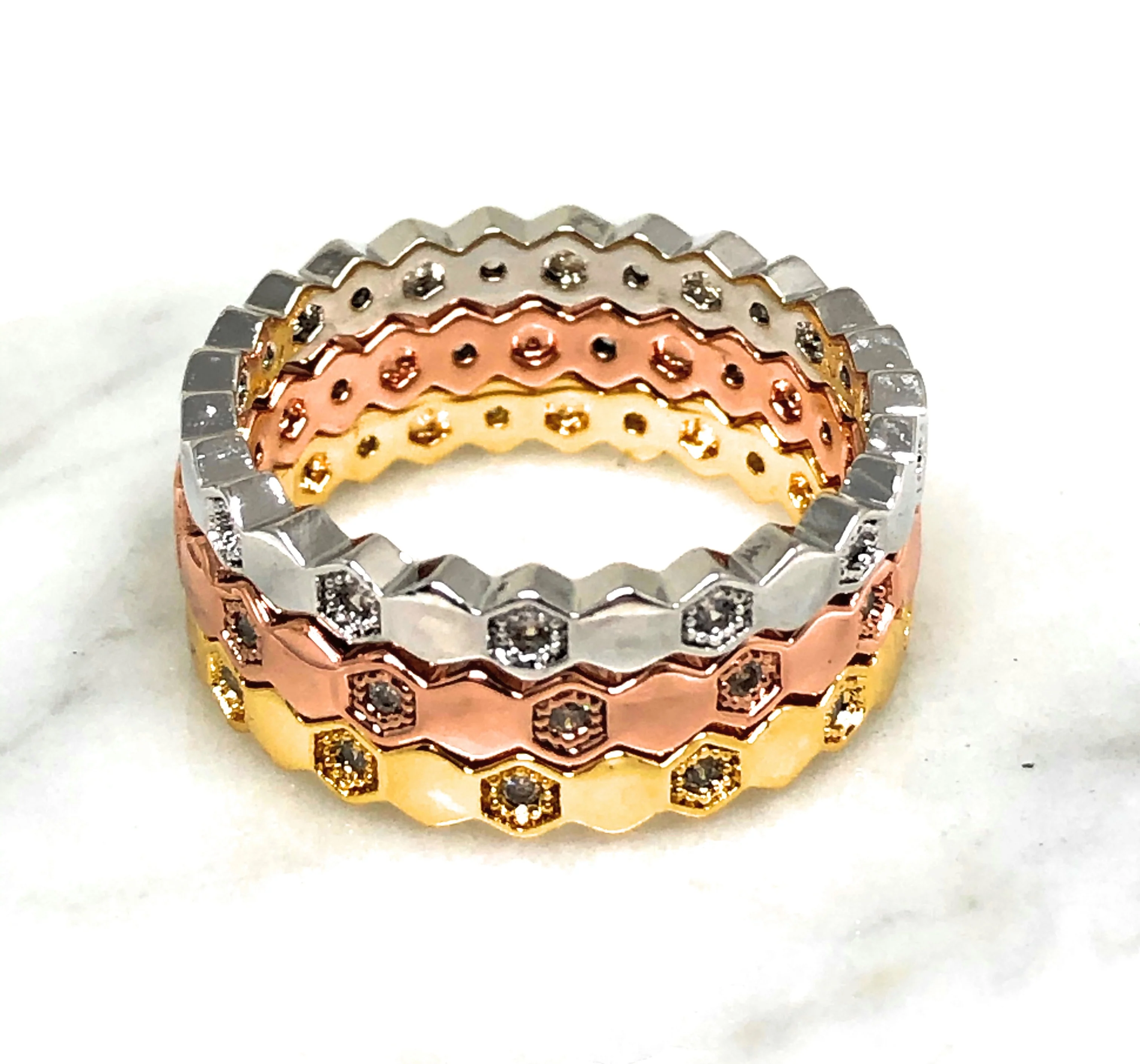 Gold Plated Stacked Tri-Color Three Ring Set Anillo - Image 4
