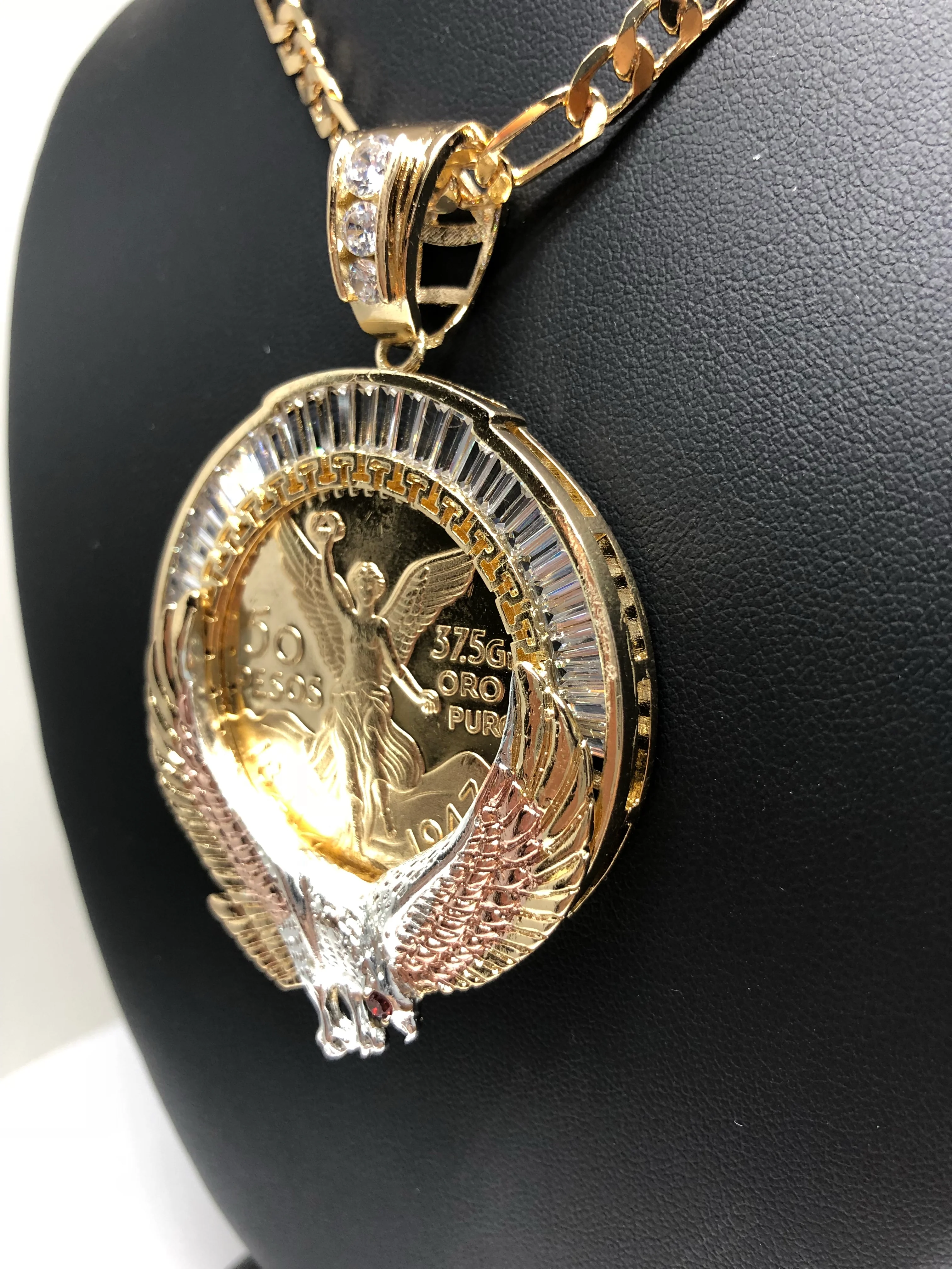 Gold Plated Tri-Color Mexican Coin Centenario Mexicano con Aguila Replica Oro Laminado Con Cadena Figaro 26" 5mm - Image 6