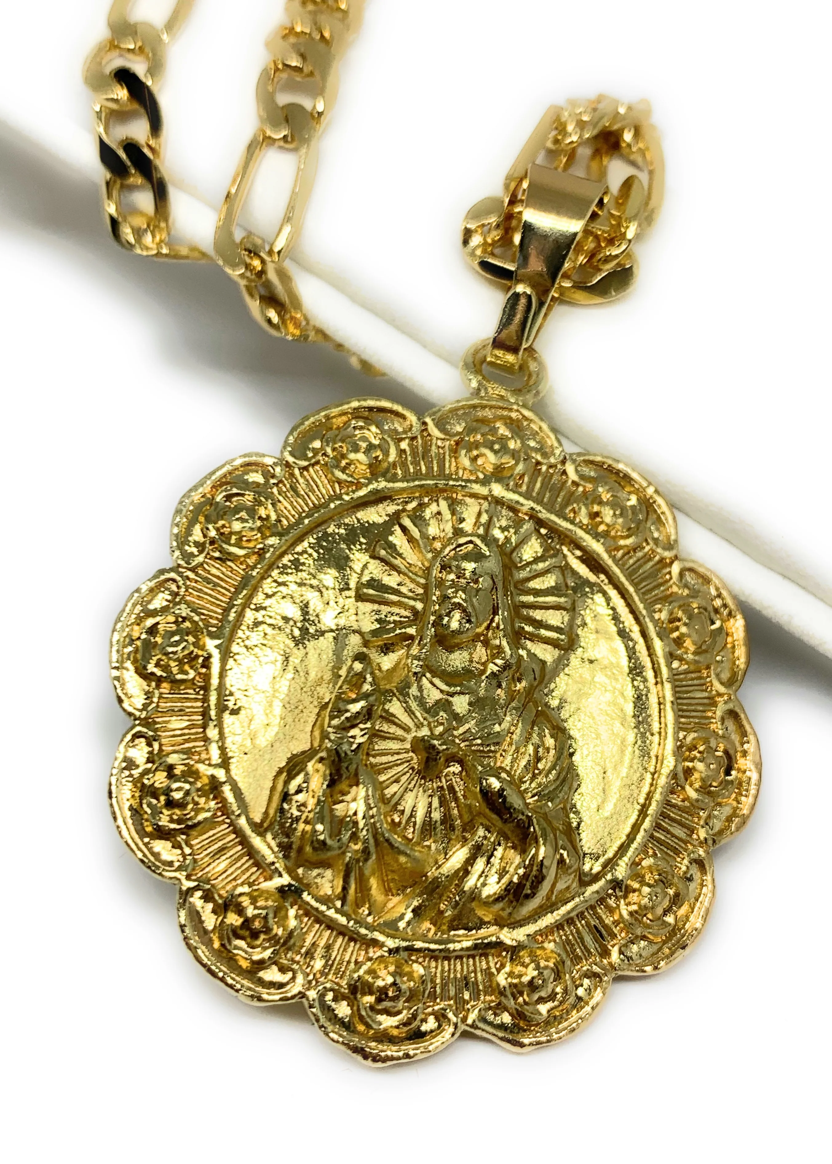 Gold Plated Virgen Guadalupe Sagrado Corazon Pendant Necklace 26" 5mm Figaro Chain - Image 2