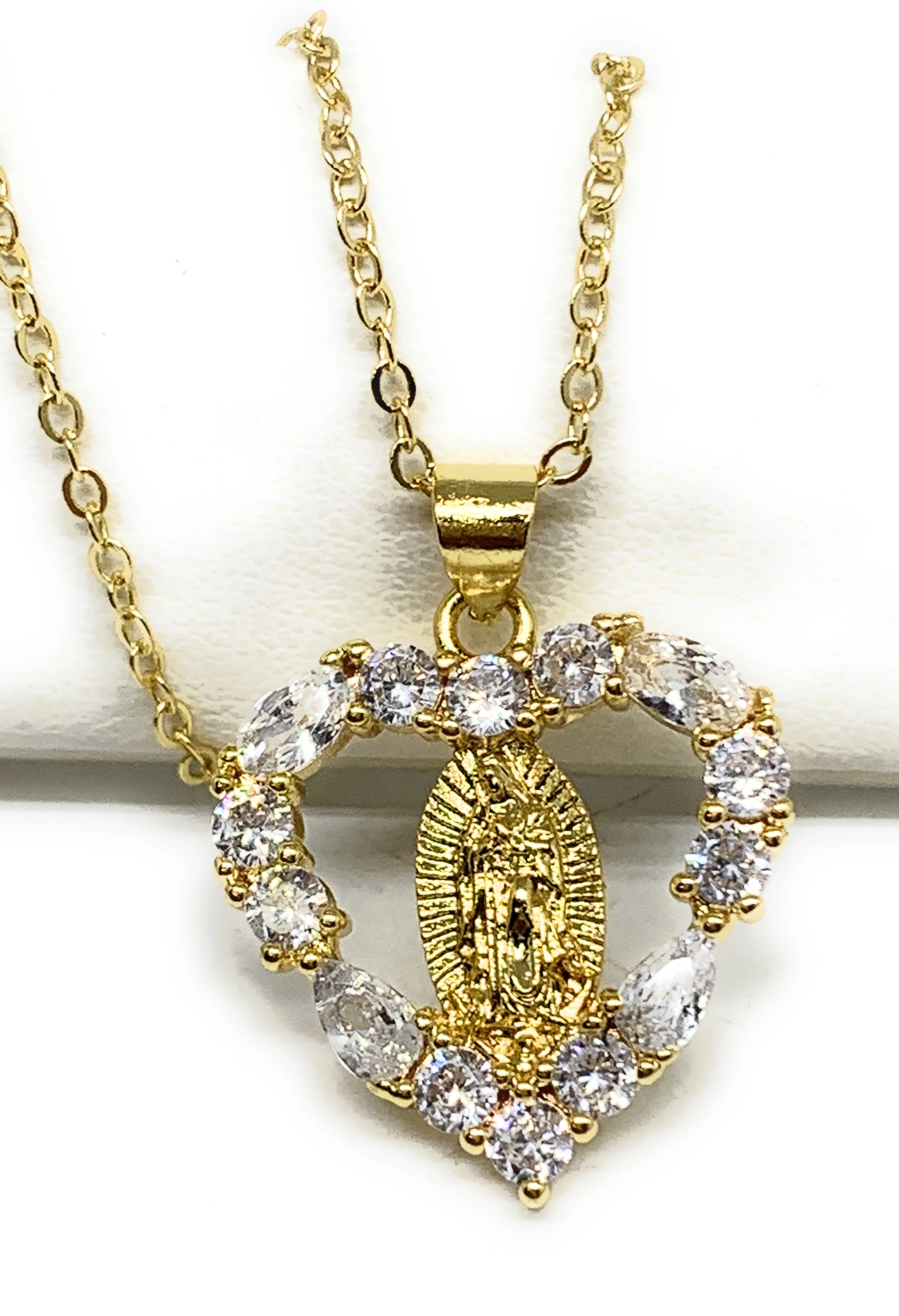 Gold Plated Virgin Mary Heart Cubic Zirconia Pendant Necklace 20” Virgen Guadalupe