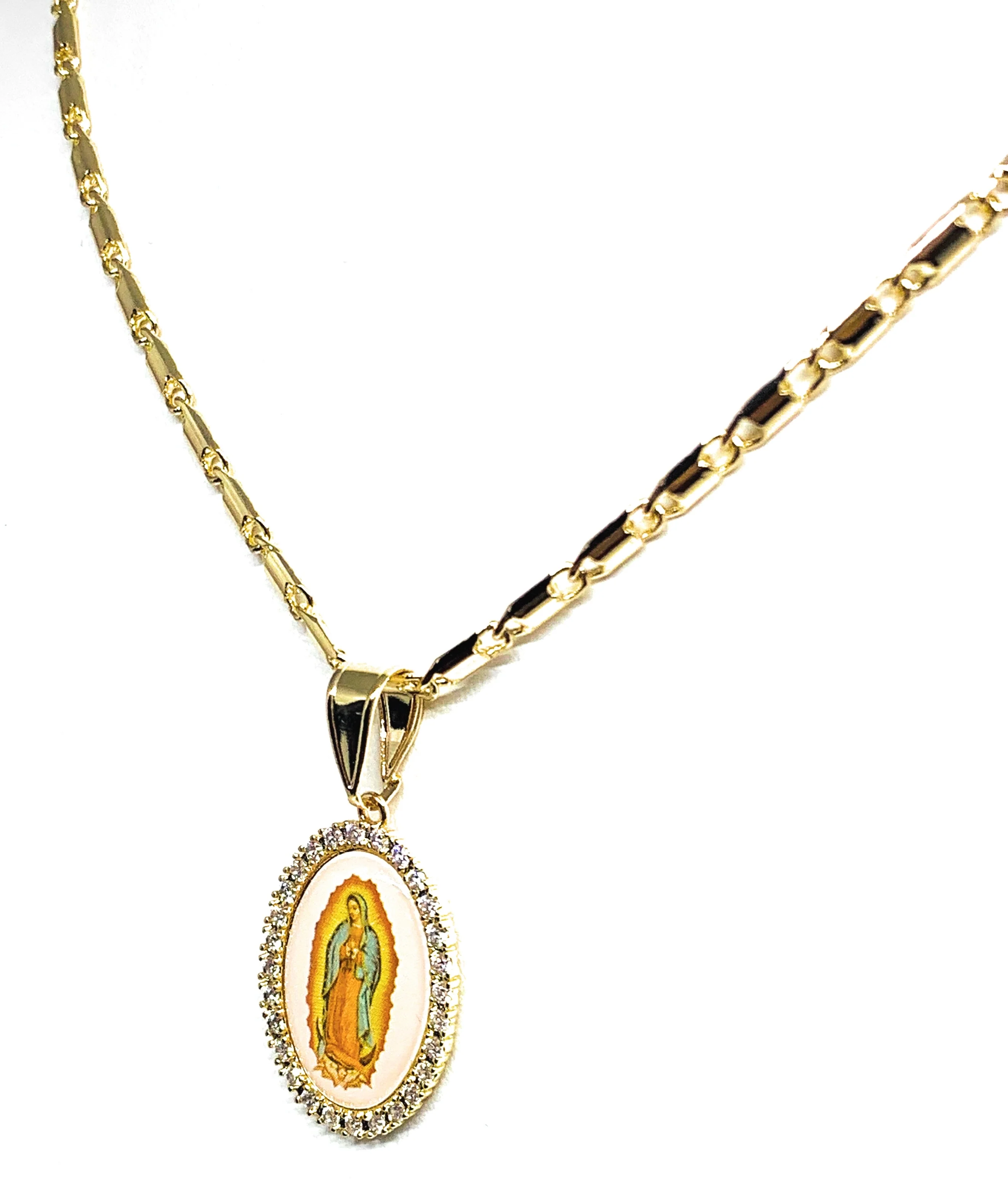 Gold Plated Virgin Mary Image Depiction Pendant Necklace 24” Virgen de Guadalupe Medalla - Image 3