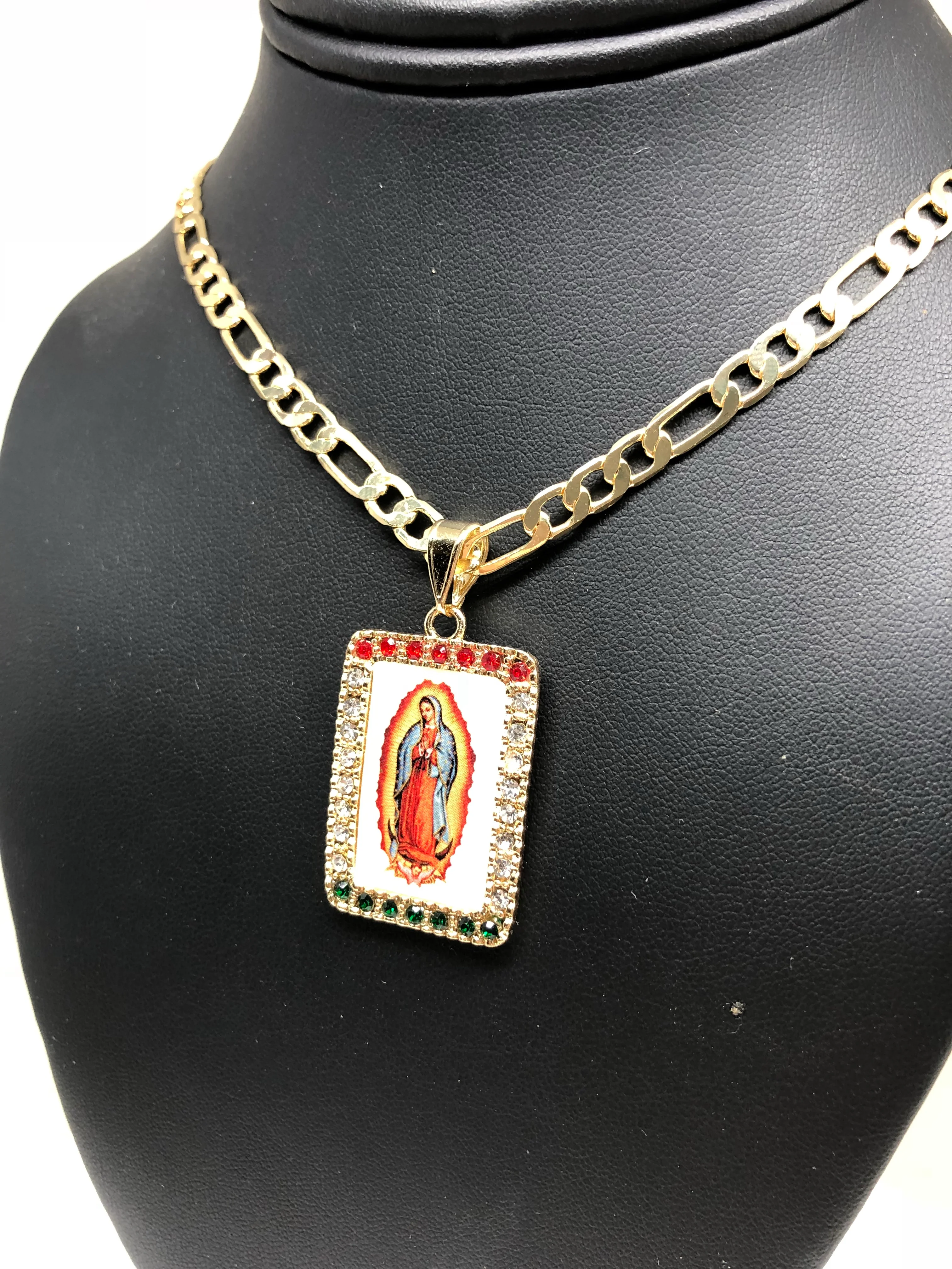 Gold Plated Virgin Mary Pendant Necklace Figaro 26" Virgen de Guadalupe Medalla Oro Laminado - Image 4