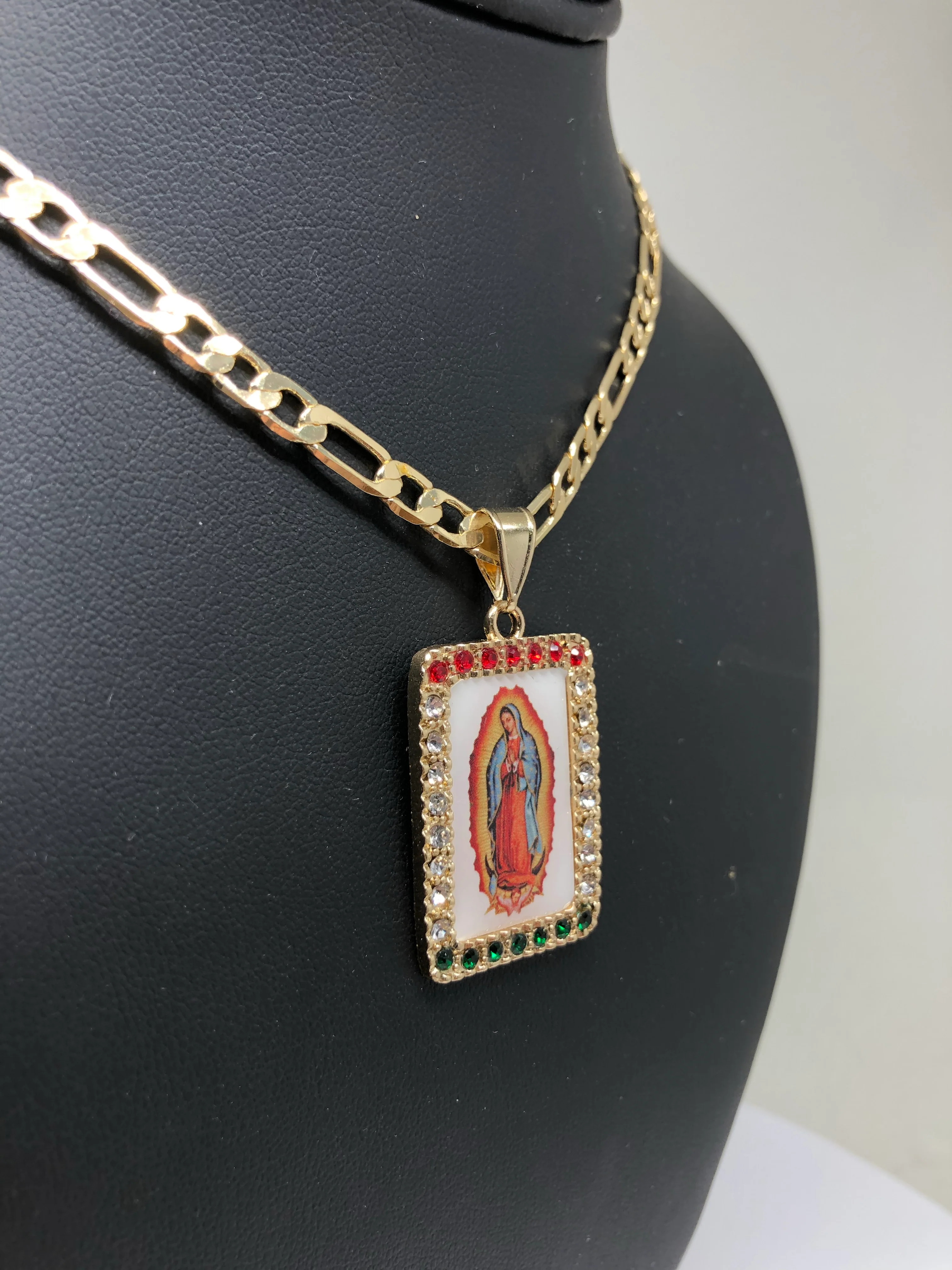 Gold Plated Virgin Mary Pendant Necklace Figaro 26" Virgen de Guadalupe Medalla Oro Laminado - Image 8